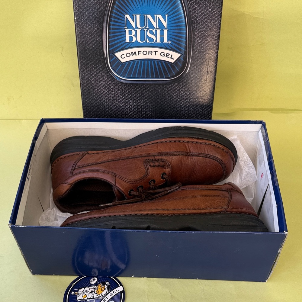Vintage Nunn Bush Men's Brown Comfort Gel leather Loafers in Original box